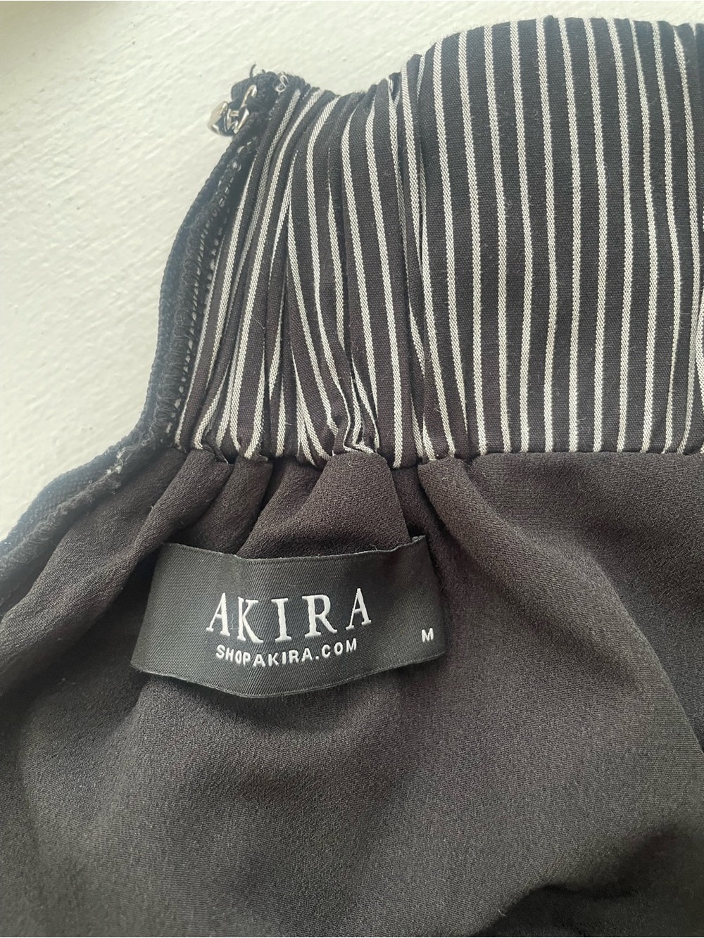 Akira Women’s Black and White Pinstripe Pleated Skirt - Halloween 100% Cotton - Picture 5 of 6